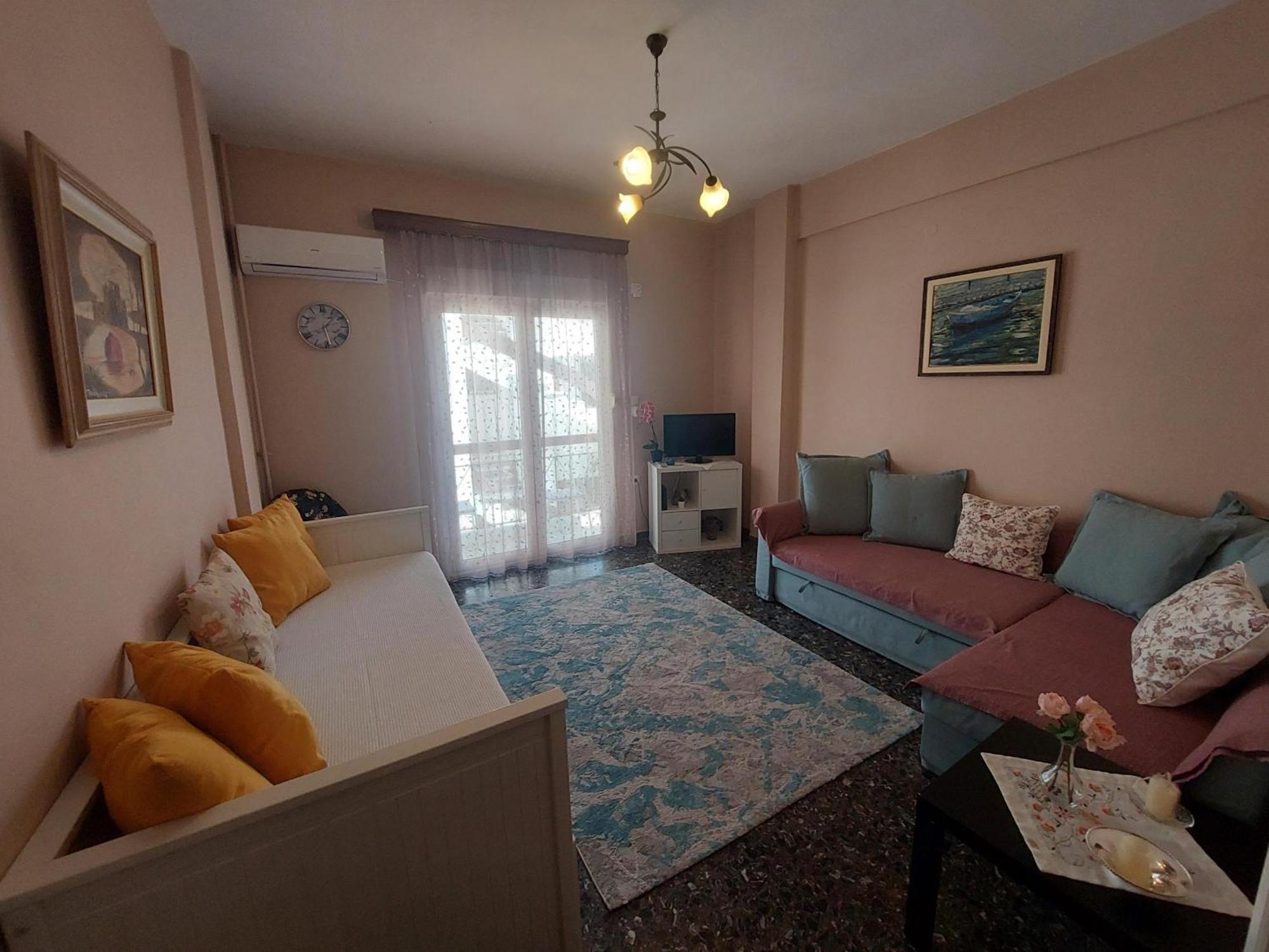 Crystal Home Near Airport Луца Экстерьер фото