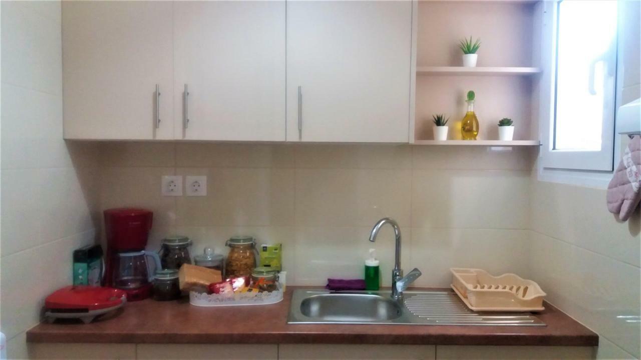 Crystal Home Near Airport Луца Экстерьер фото